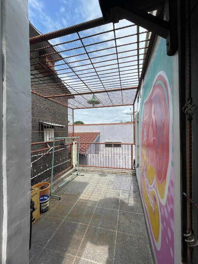 Gorga Hostel Джок'якарта Екстер'єр фото