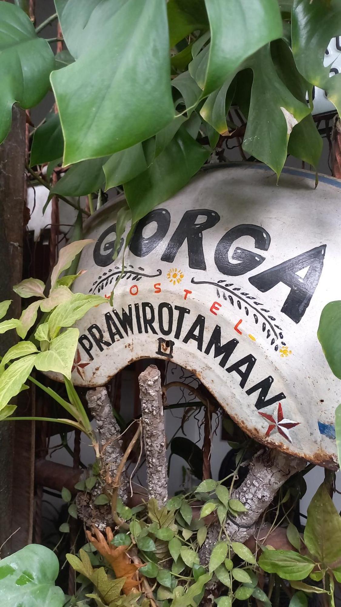 Gorga Hostel Джок'якарта Екстер'єр фото